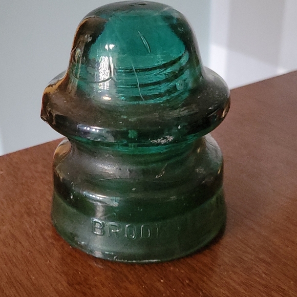 Turquoise Vintage Glass Insulator - Picture 4 of 13